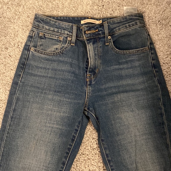 Levi’s destroyed skinny 721 high rise medium blue - Picture 4 of 5